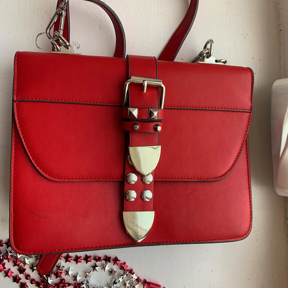 Carlos Santana Red Crossbody purse